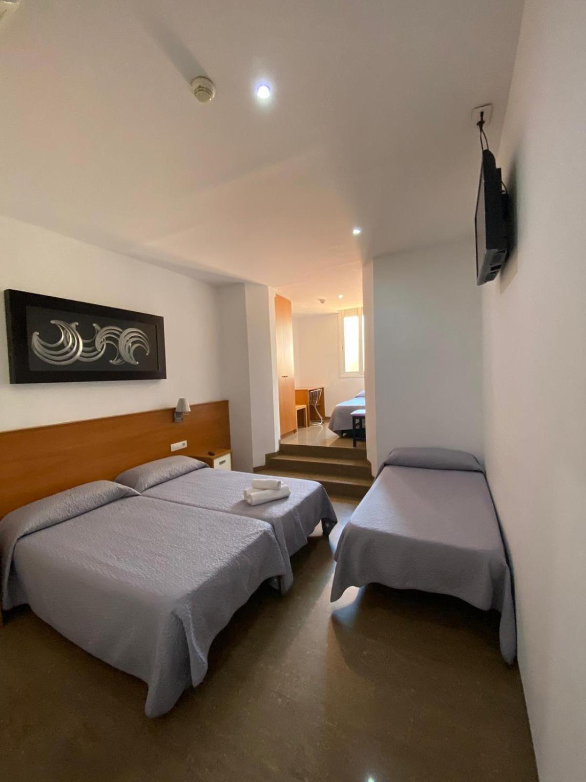 Hostal Drassanes Barcelona Exterior photo